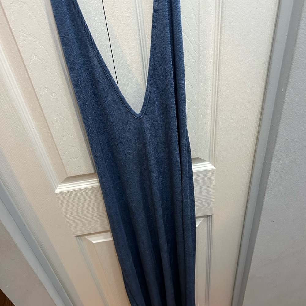 Beginning Boutique V Neck Dress